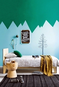 Cómo pintar un mural en una habitación infantil