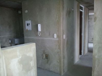 Cómo pintar una pared nueva
