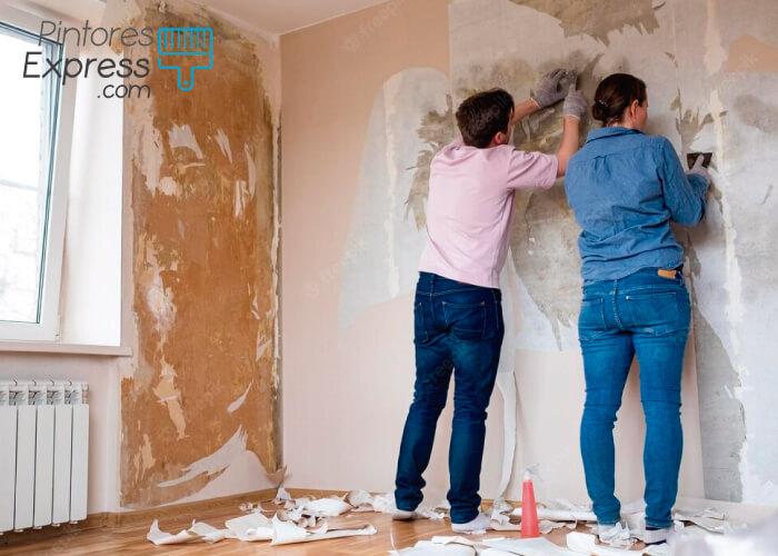 contratar-pintores-profesionales-para-instalar-papel-tapiz